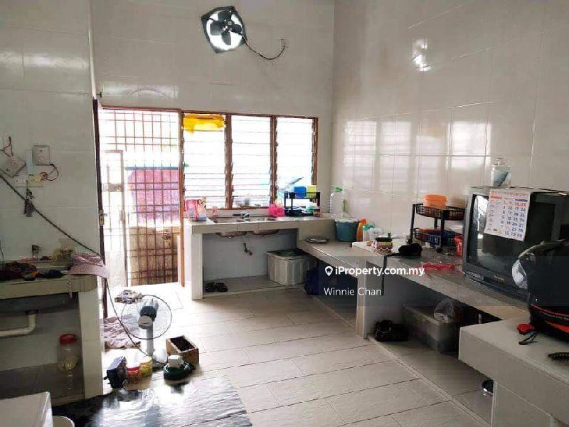 Shop for Sale in Taman Rasi Jaya, Menglembu by Winnie Chan - iProperty.com.my