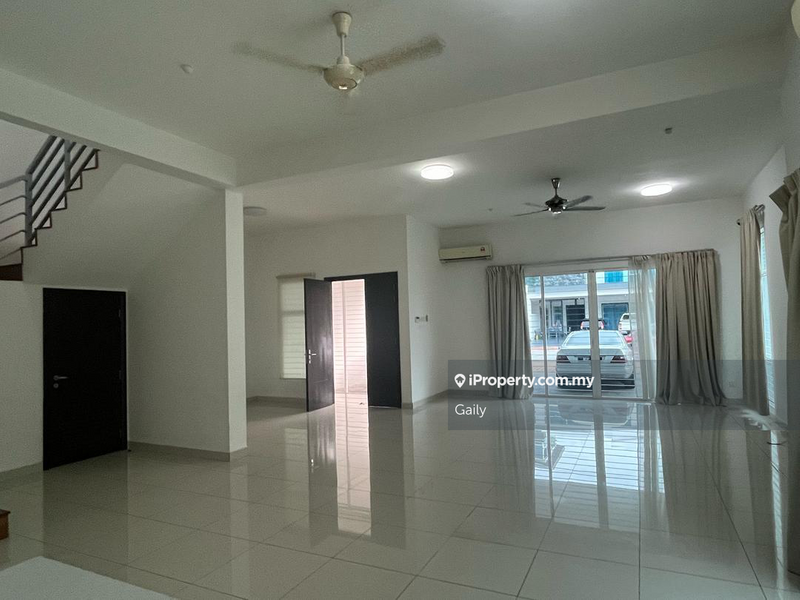 Semi-Detached House for Sale in Perdana Lakeview East, Cyberjaya by Gaily - iProperty.com.my