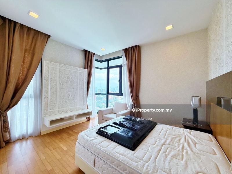 For Sale - Zehn Bukit Pantai