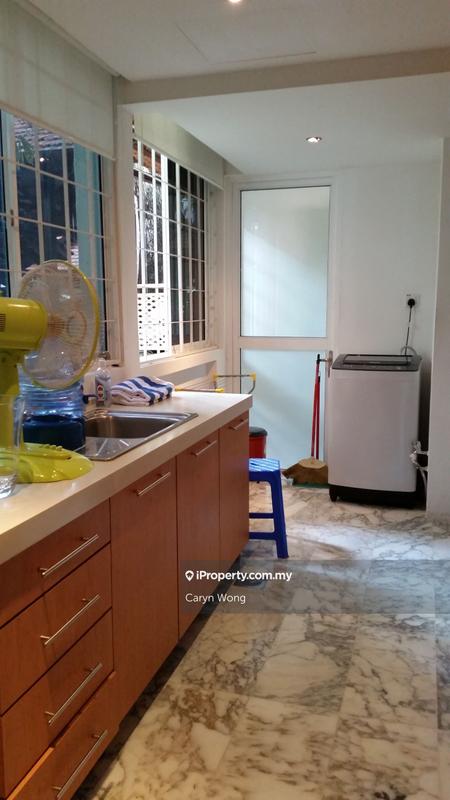 Kondominium untuk Dijual di Desa Angkasa oleh Caryn Wong - iProperty.com.my