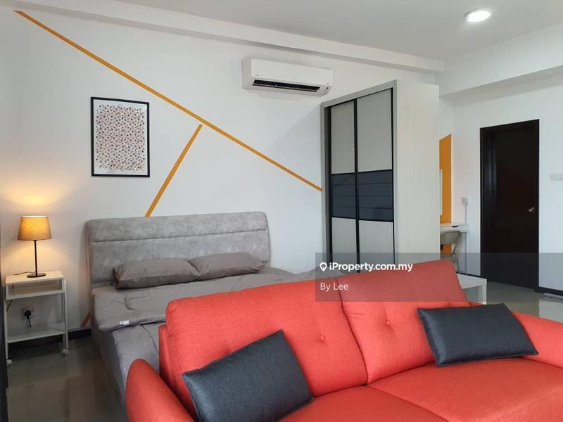 For Rent - Molek Regency