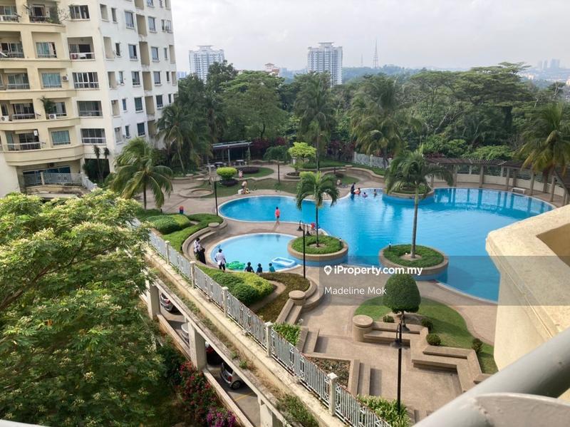 Kondominium untuk Dijual di Pantai Panorama Condominiums oleh Madeline Mok - Resort style swimming pools - iProperty.com.my