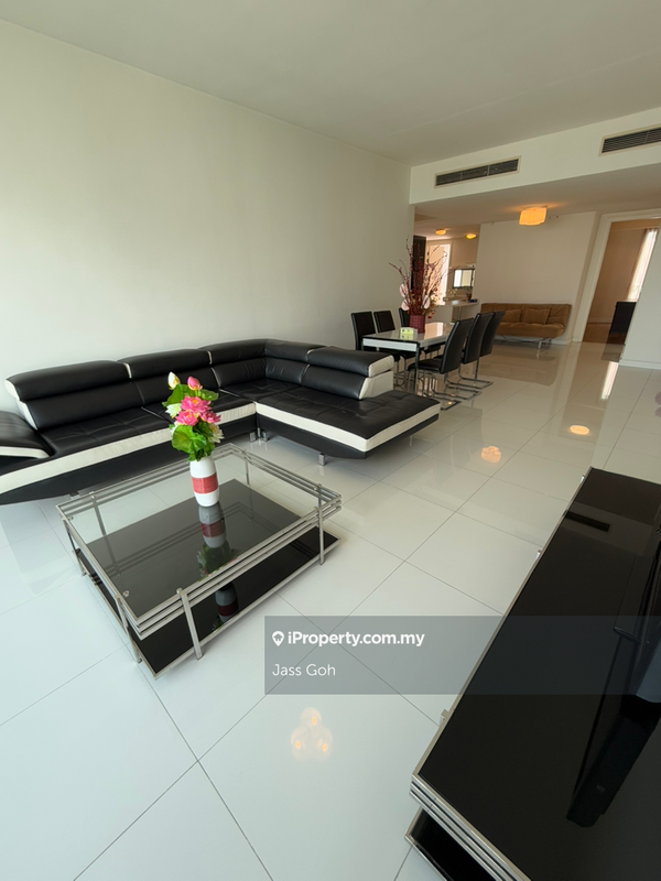 For Sale - Gateway Kiaramas