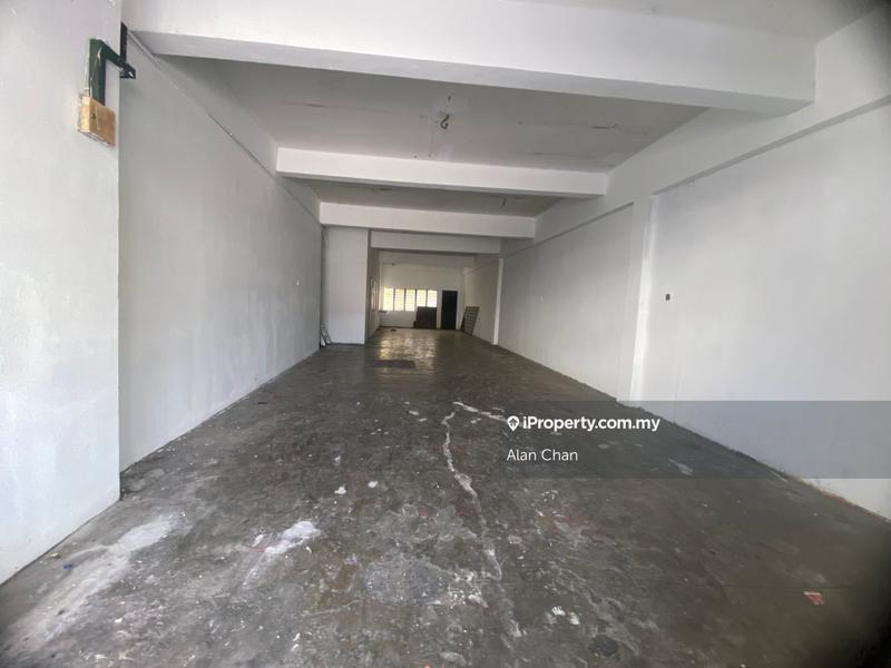For Rent - 2 Storey Shoplot For Rent PUJ 3 Seri Kembangan