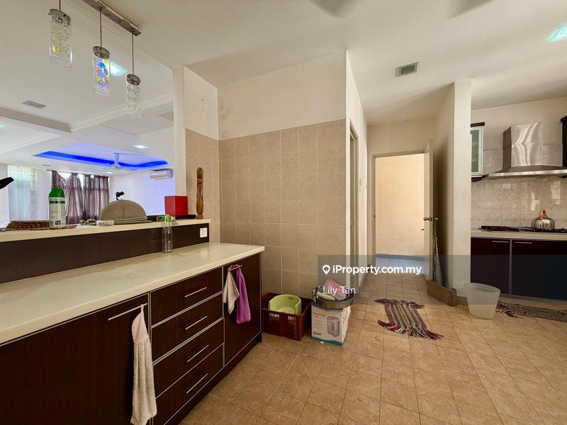 Townhouse for Sale in Taman Lagenda Mas, Cheras by Lily Tan - iProperty.com.my