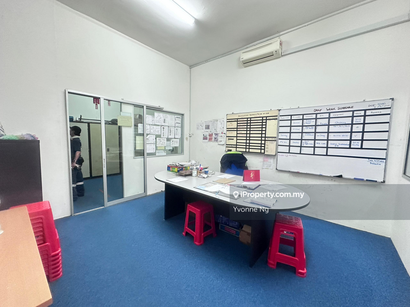 Shop-Office for Sale in Mutiara Mas 3 Storey Shophouse, Skudai by Yvonne Ng - iProperty.com.my