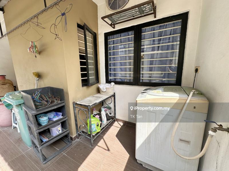 Rumah Berangkai 3 Tingkat untuk Dijual di Lake Fields, Sungai Besi oleh TK Tan - iProperty.com.my