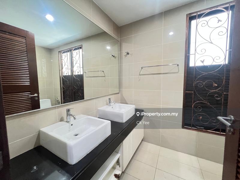 Rumah Teres 2-Tingkat untuk Dijual di Bandar Kinrara Seksyen 1, Bandar Kinrara oleh Ck Yee - iProperty.com.my