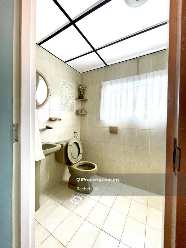 Bungalow House for Sale in Kemensah Heights, Ulu Kelang Ampang, Tmn Melawati, Ampang by Rachel Lee - iProperty.com.my