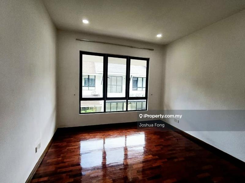 Rumah Teres untuk Dijual di Lake Edge, Puchong oleh Joshua Fong - iProperty.com.my