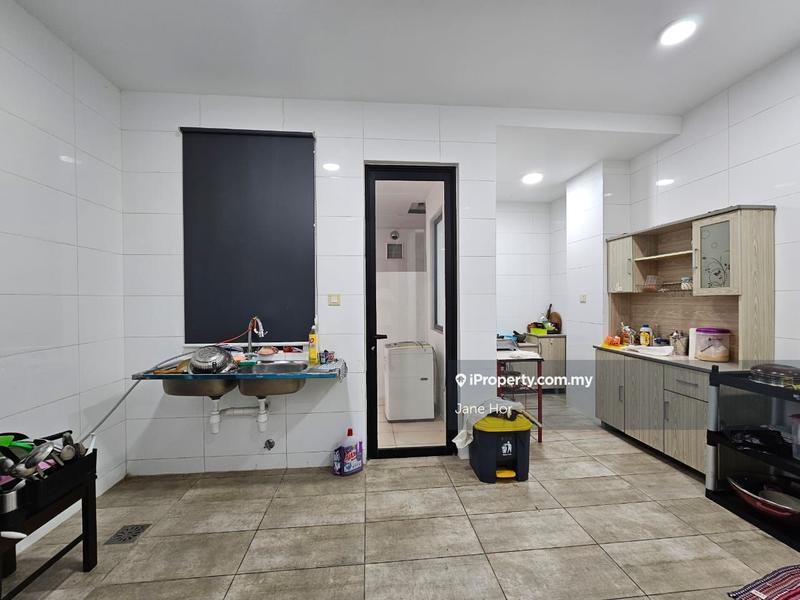 3-storey Terraced House for Sale in 16 Sierra, Puchong by Jane Hor - iProperty.com.my