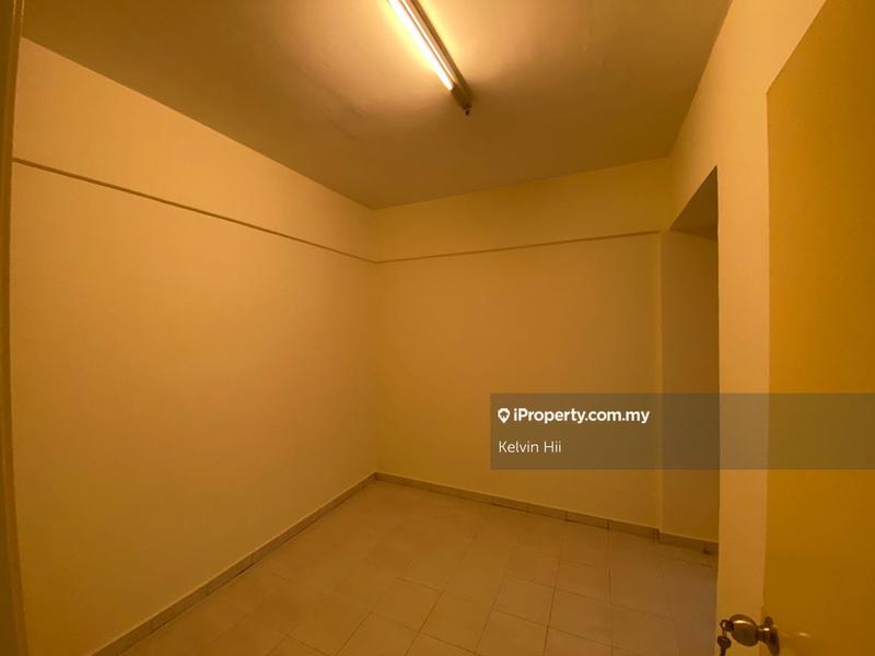 Condominium for Sale in Warisan City View by Kelvin Hii - iProperty.com.my