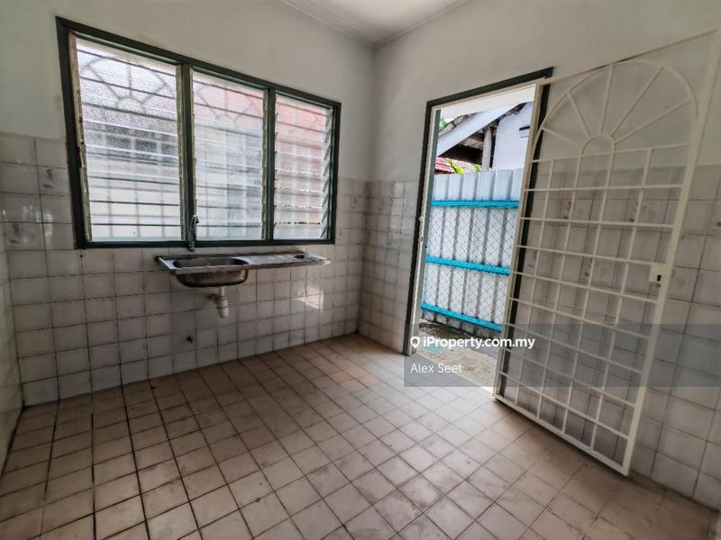 Rumah Teres untuk Dijual di nl4r9, Batu Caves oleh Alex Seet - iProperty.com.my