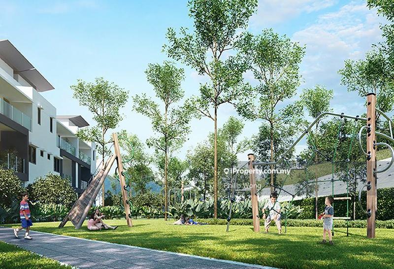 Rumah Teres 3-Tingkat untuk Dijual di Taman Melawati, Ulu Kelang oleh Philip Wong - Playground where your children can freely play - iProperty.com.my
