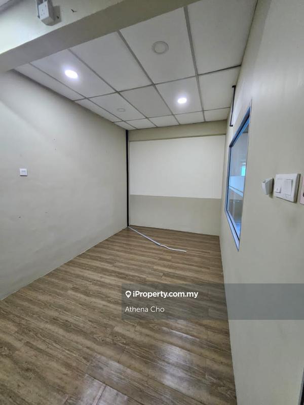 Shop for Sale in Bandar Seri Putra, Bangi by Athena Cho - iProperty.com.my