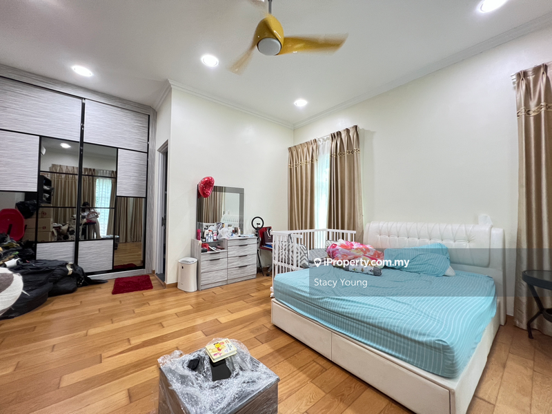Bungalow House for Sale in Bandar Tun Hussein Onn Lake Valley Avenue 4, Cheras by Stacy Young - iProperty.com.my