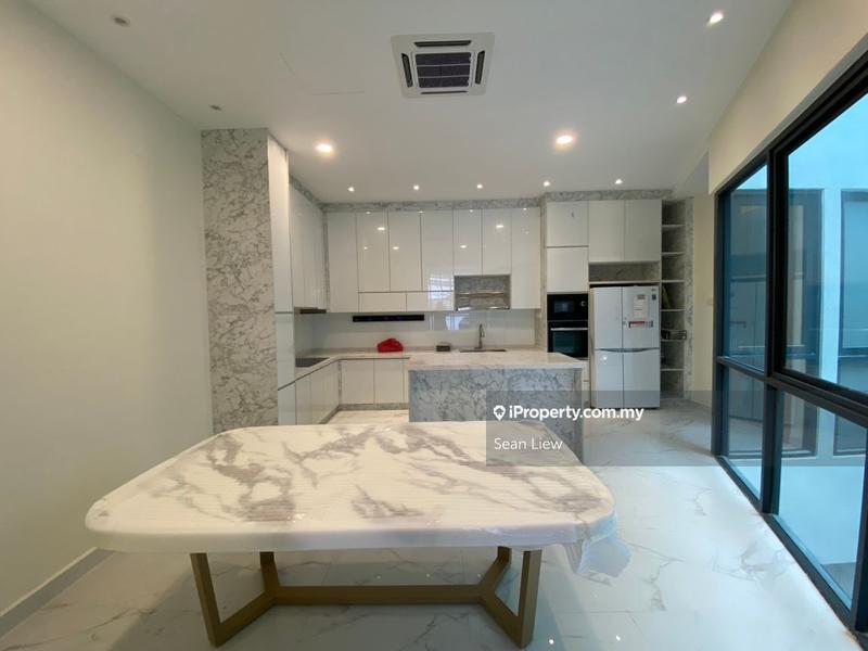 3.5-storey Terraced House for Sale in Damansara Perdana, Selangor by Sean Liew - iProperty.com.my