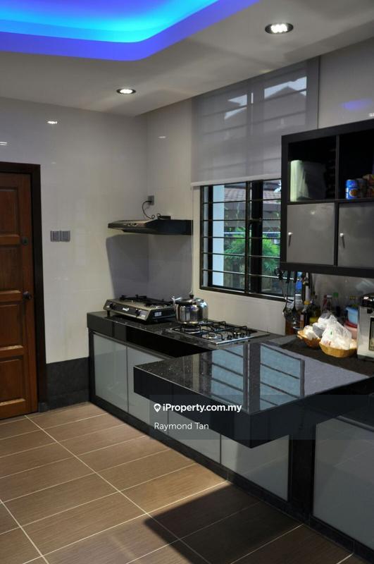 Bungalow House for Sale in Saujana Akasia, Sungai Buloh by Raymond Tan - iProperty.com.my