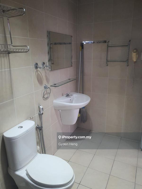 Service Residence for Sale in Pangsapuri Tanah Emas (Golden Sands) by Gyden Heng - iProperty.com.my