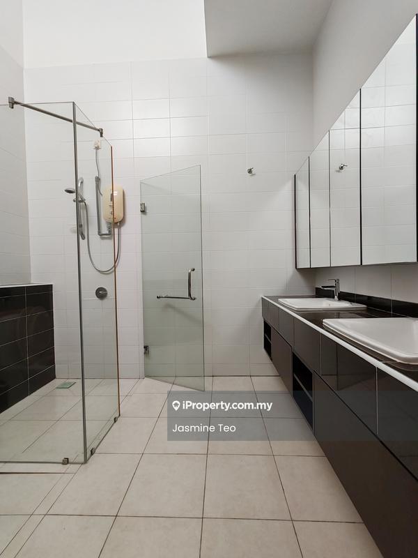 Rumah Berangkai 2 Tingkat untuk Dijual di Setia Indah, Setia Alam oleh Jasmine Teo - Bathroom - iProperty.com.my