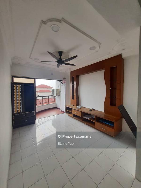 For Sale - Prima Saujana
