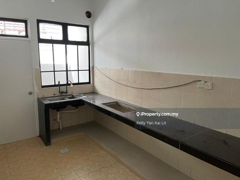 Rumah Teres 2-Tingkat untuk Dijual di Bandar Bukit Tinggi, Klang oleh Kelly Yan Kai Lit - iProperty.com.my