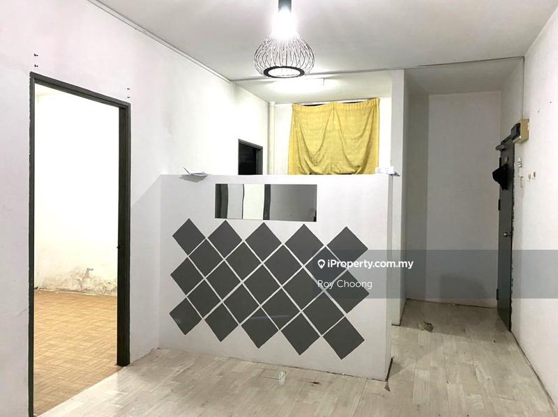 For Sale - Rista Villa Apartment