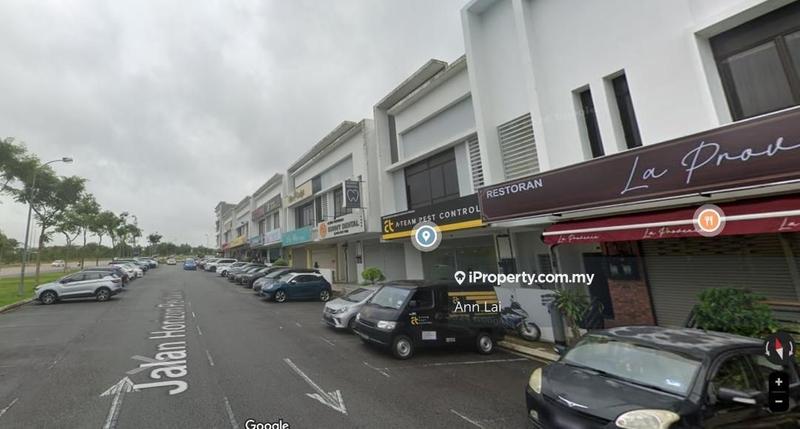 For Sale - Horizon Hill ( Facing Main Road ) Double Storey Shop ( END LOT )