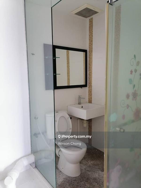 Condominium for Sale in Marina Tower (Ratu Mutiara) by Winson Chong - iProperty.com.my