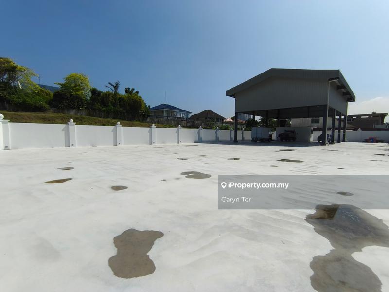 For Rent - Megah Ria ( Facing Main Road ) Commercial Land