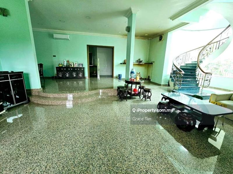 Bungalow House untuk Dijual di Taman Equine, Seri Kembangan oleh Grace Tan - iProperty.com.my