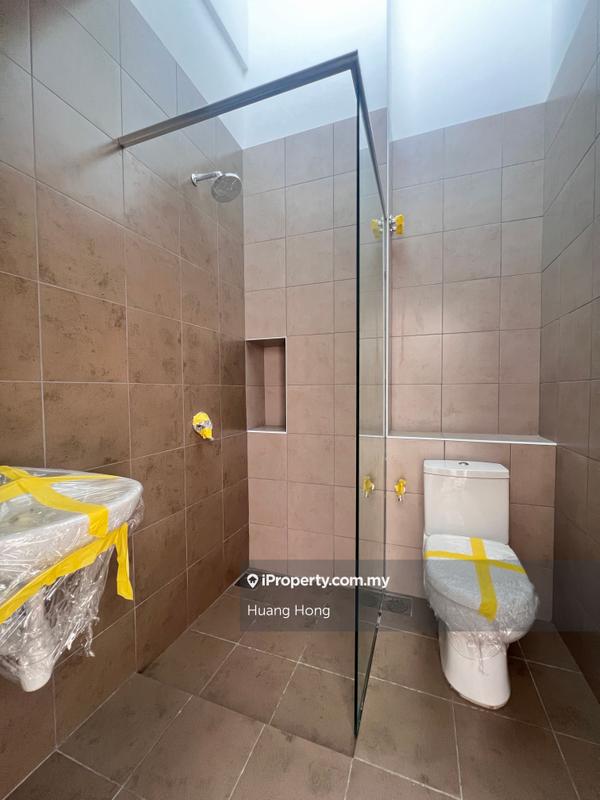 Rumah Berangkai 2 Tingkat untuk Dijual di Setia Safiro, Cyberjaya oleh Huang Hong - iProperty.com.my