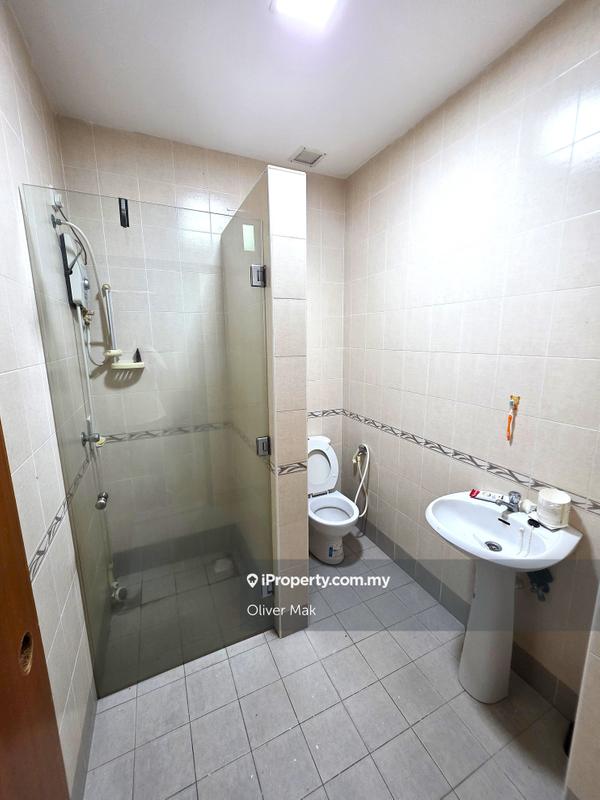 Rumah Berangkai 3 Tingkat untuk Dijual di Bandar Kinrara, Selangor oleh Oliver Mak - iProperty.com.my