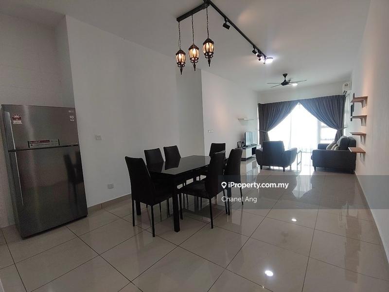 For Rent - Pinnacle Tower