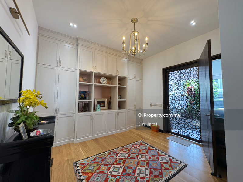 Semi-Detached House for Sale in Bukit Jelutong, Shah Alam by Dini Jamil - iProperty.com.my