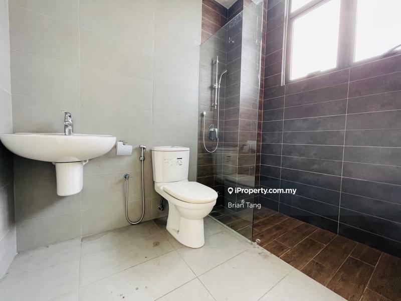 Bungalow House for Sale in Foresthill Damansara, Damansara Perdana by Brian Tang - iProperty.com.my