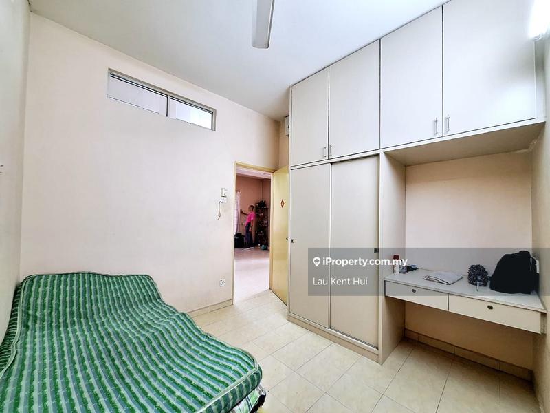 1-storey Terraced House for Sale in Taman Dato Demang, Seri Kembangan by Lau Kent Hui - iProperty.com.my