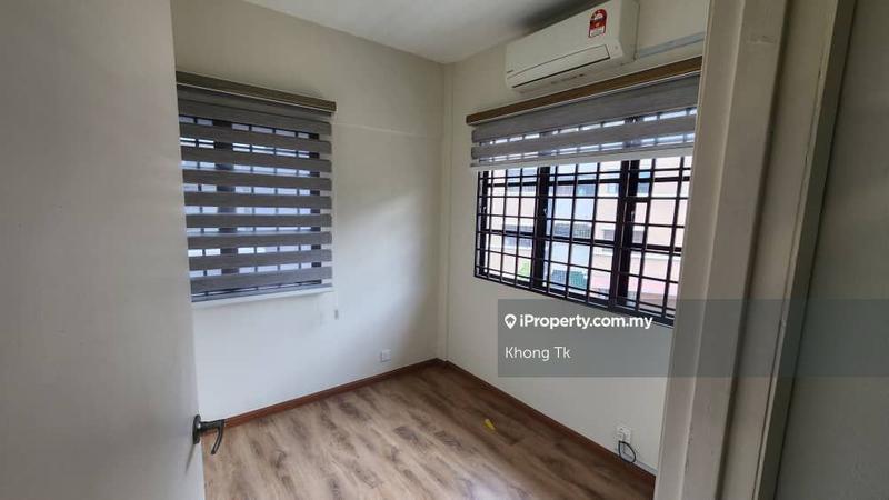 For Rent - Villa OUG