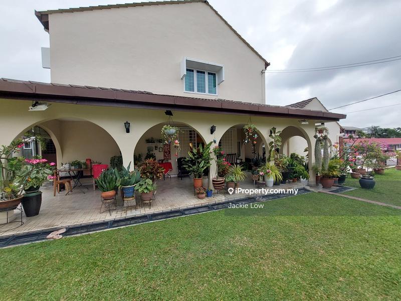 Semi-Detached House for Sale in SS14, Subang Jaya by Jackie Low - iProperty.com.my