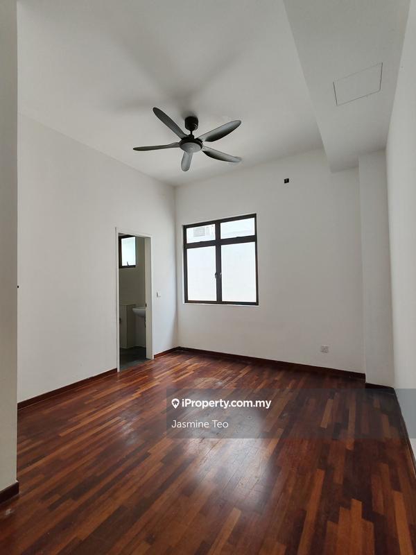 Rumah Berkembar untuk Dijual di Setia Utama, Setia Alam oleh Jasmine Teo - iProperty.com.my