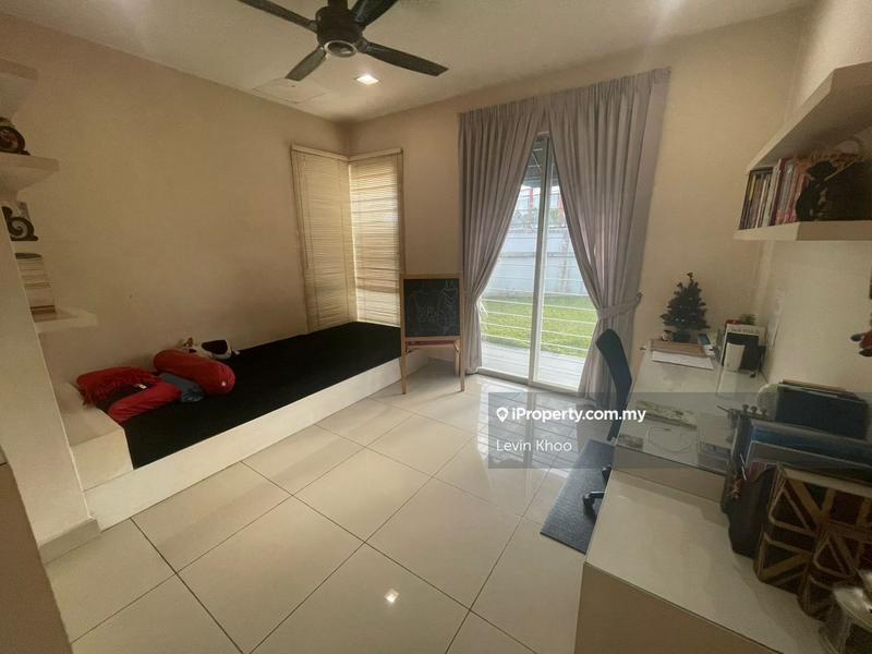 Rumah Teres 2-Tingkat untuk Dijual di Taman Anggun, Rawang oleh Levin Khoo - iProperty.com.my