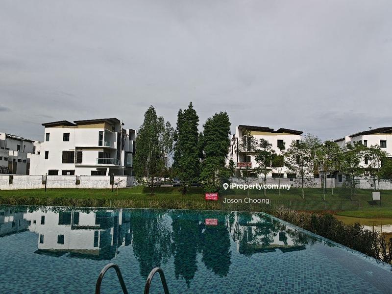 Rumah Teres 3-Tingkat untuk Dijual di Taman Anggun 3, Rawang oleh Joson Choong - iProperty.com.my