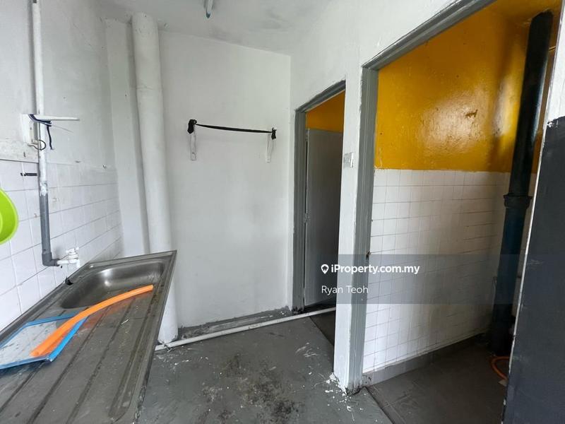 Shop for Rent in Taman Daya, Kepong by Ryan Teoh - iProperty.com.my