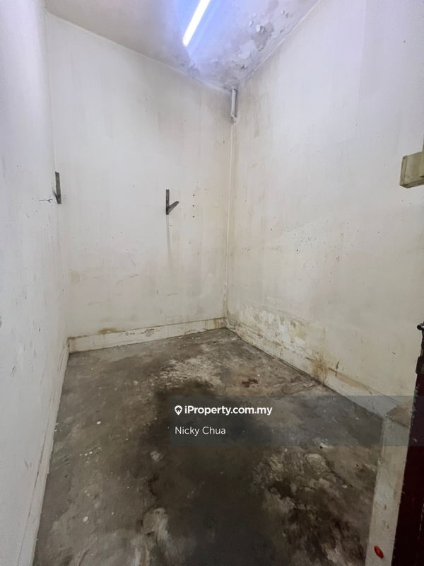 Shop for Sale in Seremban Town Shop Lot Near Pasar Besar, Seremban by Nicky Chua - iProperty.com.my