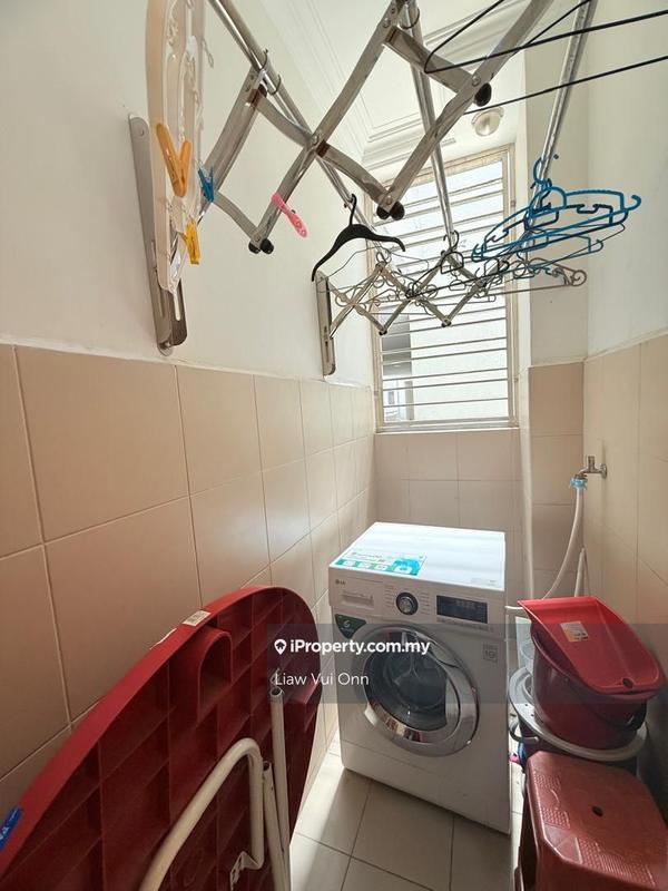 Kediaman Servis untuk Dijual di The Loft @ KK Times Square oleh Liaw Vui Onn - iProperty.com.my
