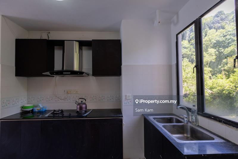 Condominium for Sale in Miami Green by Sam Kam - iProperty.com.my