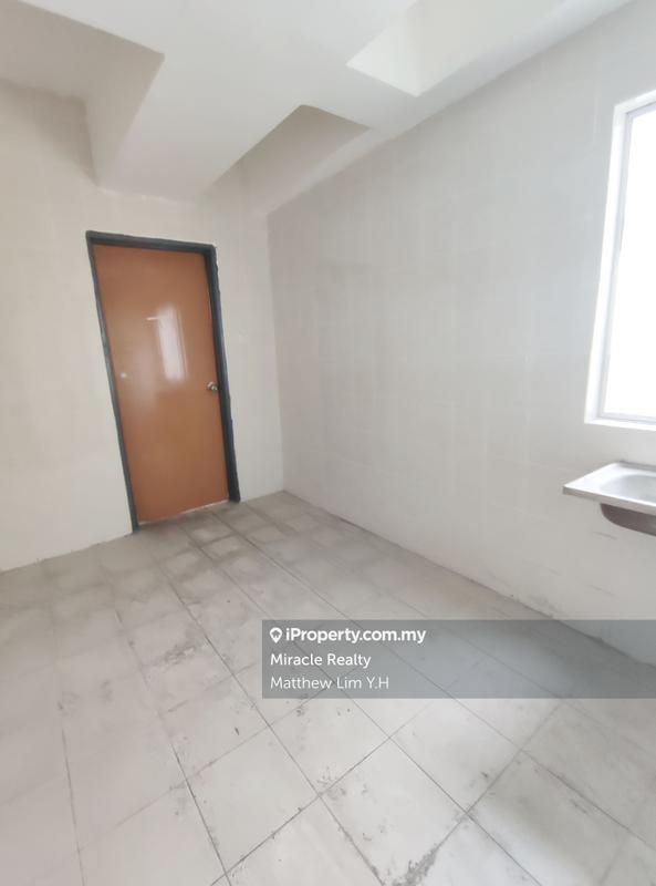 Pangsapuri untuk Dijual di Palm Garden Apartment oleh Matthew Lim Y.H - iProperty.com.my