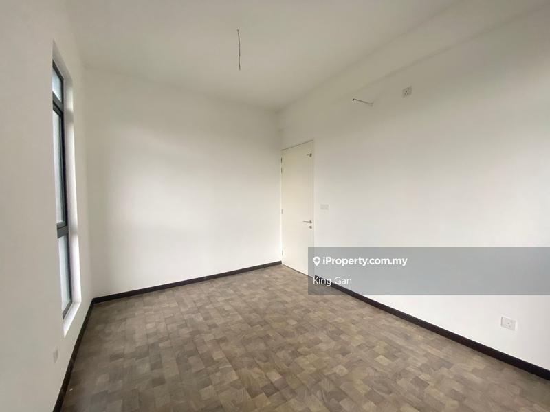 Rumah Bandar untuk Dijual di Affiniti Residences, Taman Bukit Serdang, Seri Kembangan oleh King Gan - iProperty.com.my