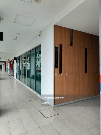 Shop / Office untuk Dijual di Bandar Cassia, Batu Kawan oleh Dicorin - Corridor - iProperty.com.my