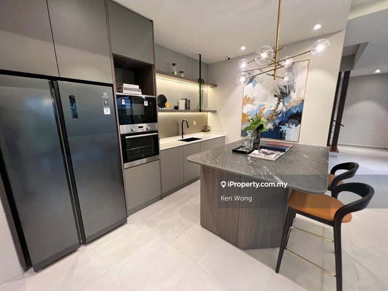 Bungalow House for Sale in 0p3ss, Seri Kembangan by Ken Wong - iProperty.com.my